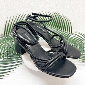 Nine West Black Yeap3 Strappy Ankle Sandals Size 5.5M Open Toe 3.25" Block Heel